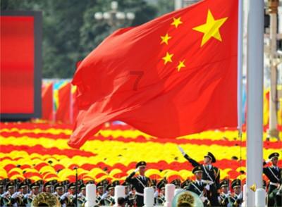 185号事件：梅根与哈里王子叔叔发生关系，女王气得跳出棺材！