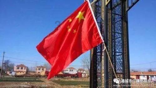 牛仔和T恤